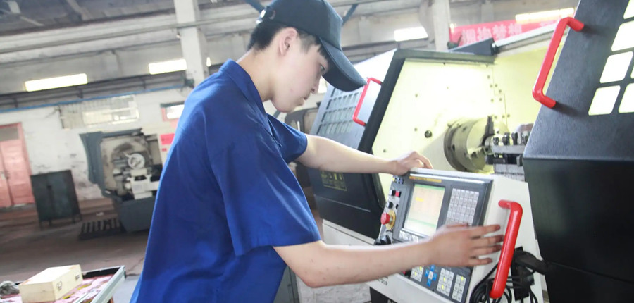 莱芜市技工学校简介