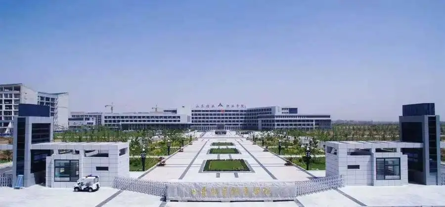 职业教育首先应该提高家长认可度
