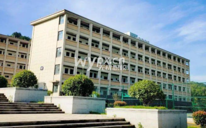 中专毕业可以读全日制大专吗
